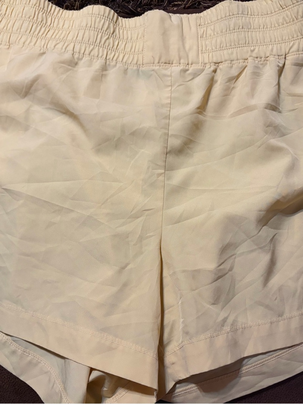 Women’s Cream Elastic-Waist Shorts